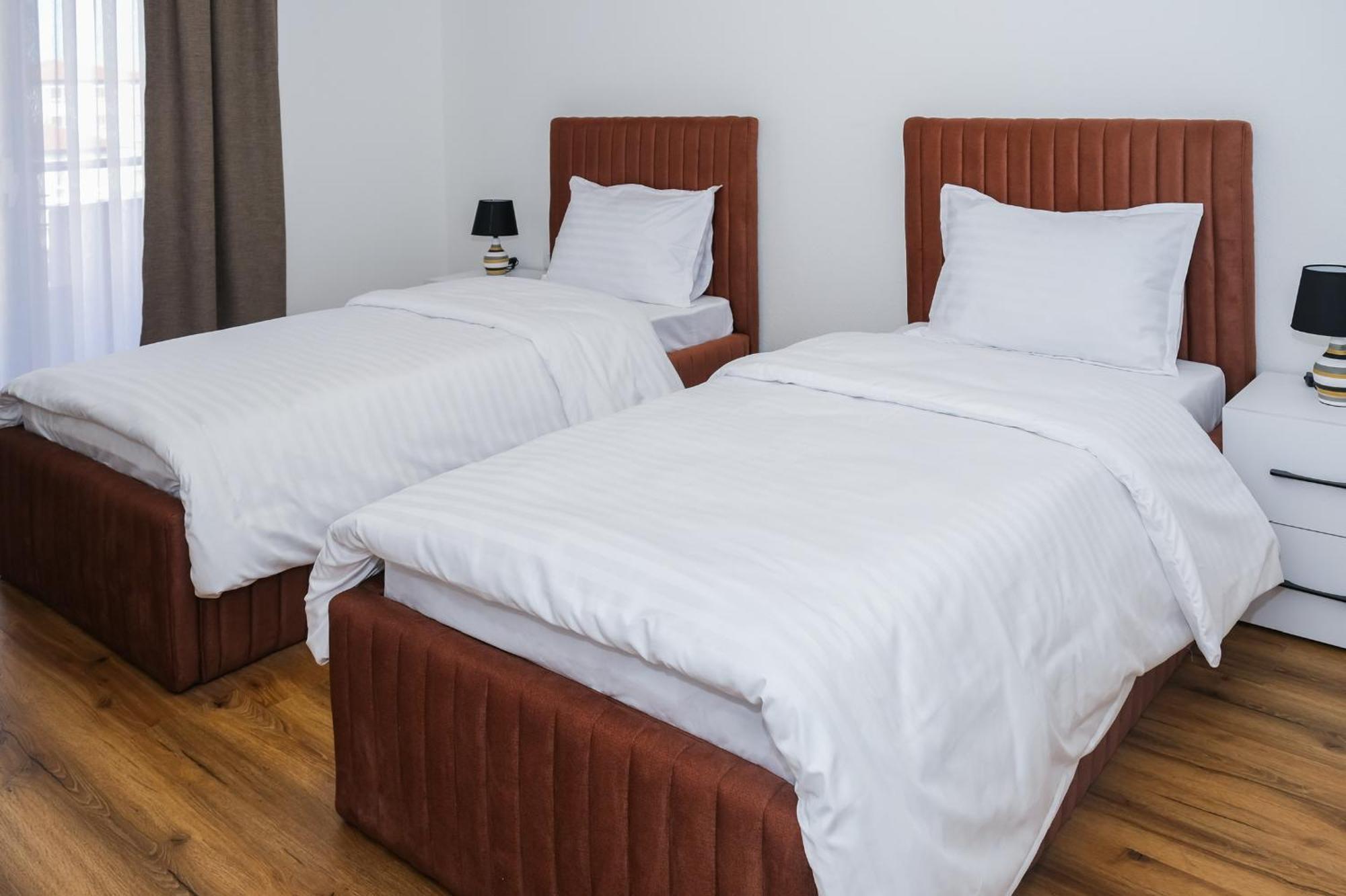 Gjakova Nest Apartments מראה חיצוני תמונה
