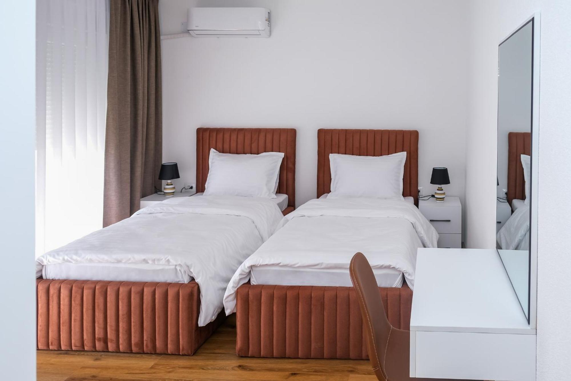 Gjakova Nest Apartments מראה חיצוני תמונה